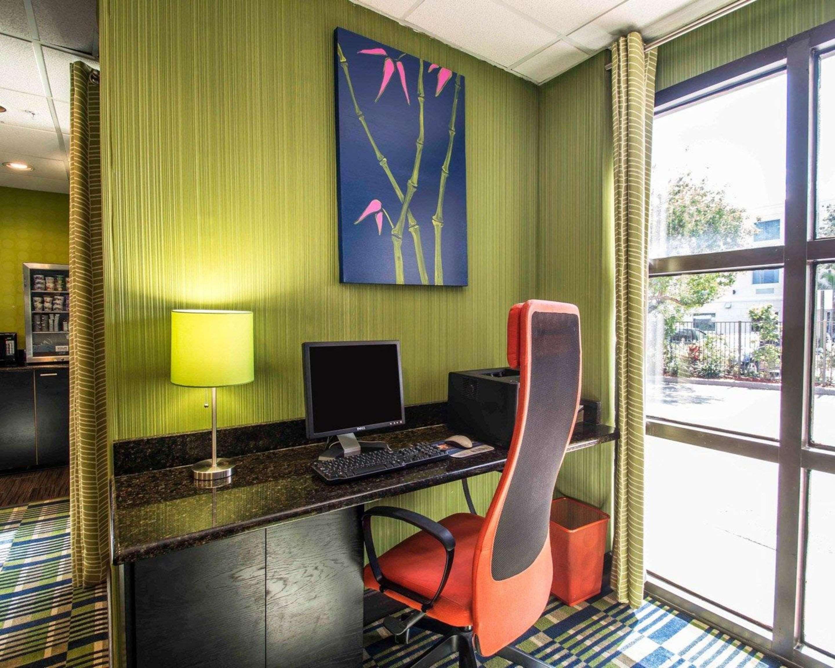 Comfort Inn & Suites Lantana - West Palm Beach South Εξωτερικό φωτογραφία